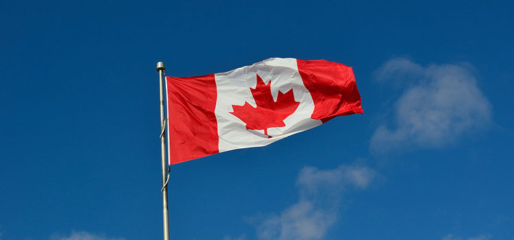 Bild: Flagge Kanada, Bild von ElasticComputeFarm, pixabay