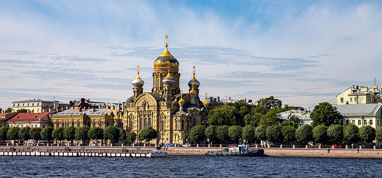 Bild: Sankt Petersburg - Viktor Solomonik - pixabay
